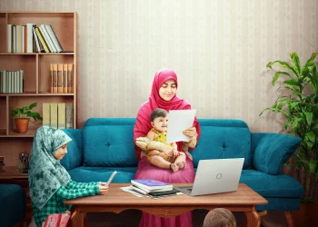 نقش زنان در اقتصاد ایران